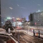 都会の雪景色